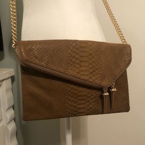 Henri Bendel crossbody / clutch